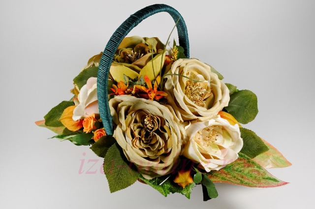 Clic pentru a vedea imaginea mărită Aranjament floral