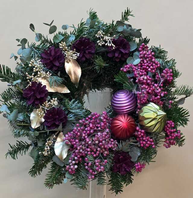 Clic pentru a vedea imaginea mărită Coronita purple