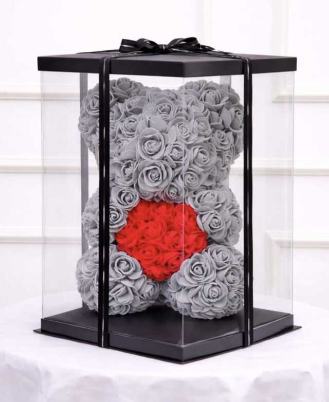 Clic pentru a vedea imaginea mărită Ursulet din trandafiri de spuma gri