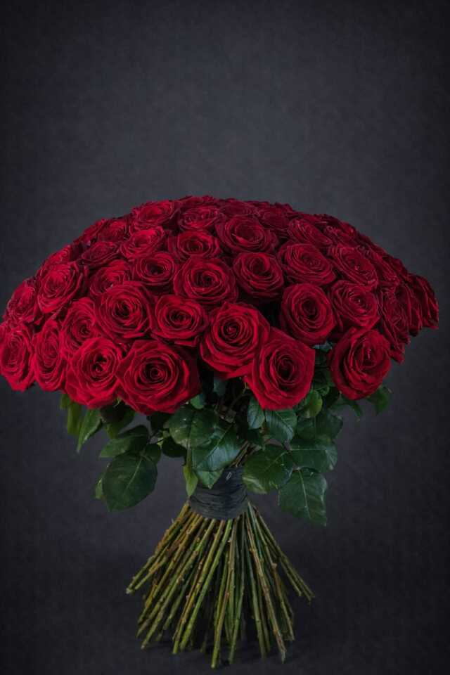 Clic pentru a vedea imaginea mărită Buchet 81 Roses