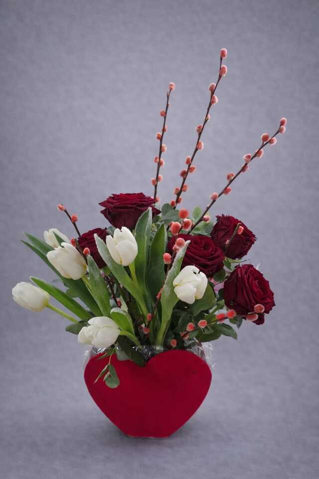 Clic pentru a vedea imaginea mărită Cutie inima rosie